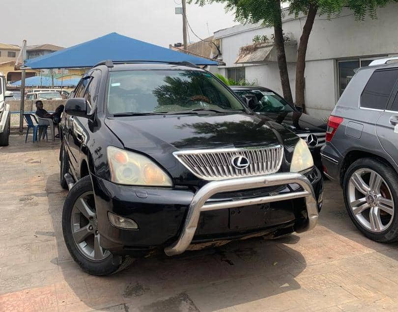 
								Lexus RX330 full									