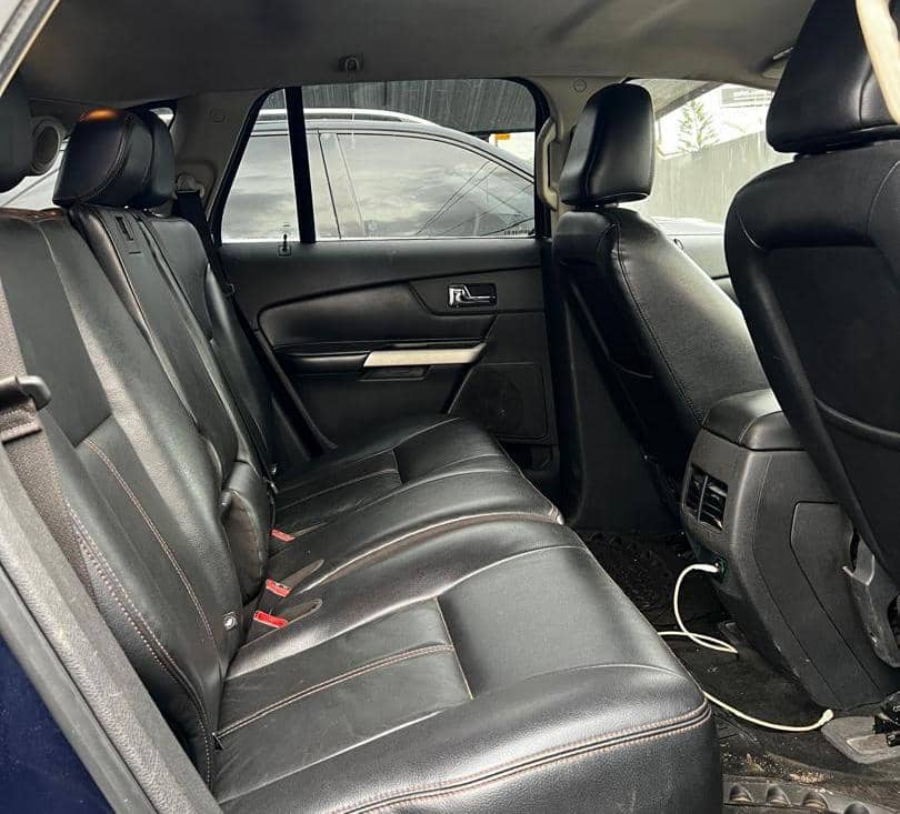 
								2011 Ford Edge full									